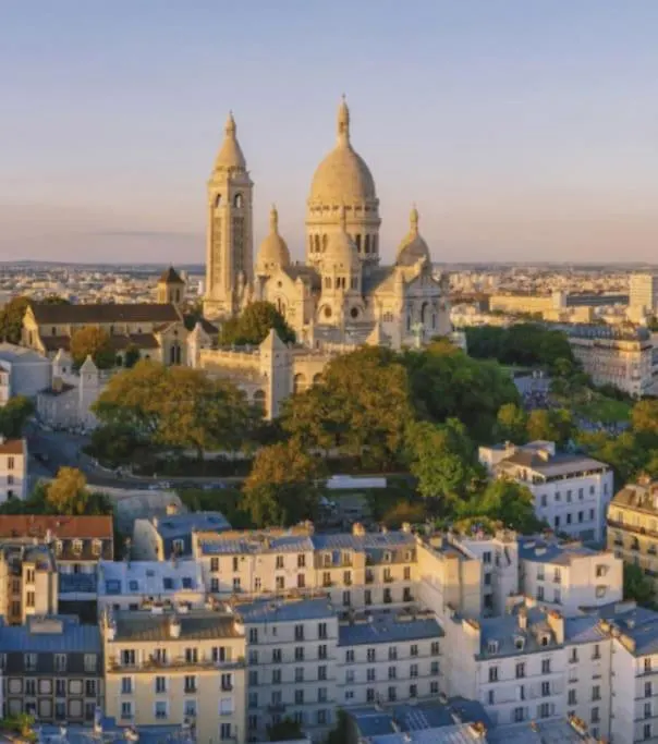 Nid Douillet Gare Du Nord Montmartre Barbes * Paris
